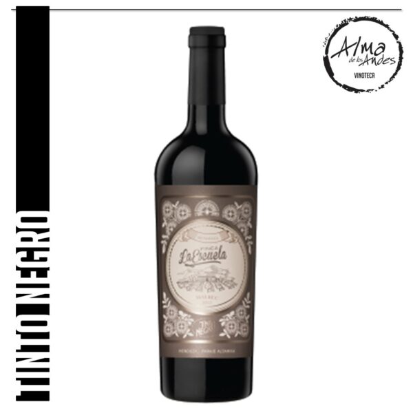 TINTO NEGRO • LA ESCUELA PARAJE ALTAMIRA • MALBEC
